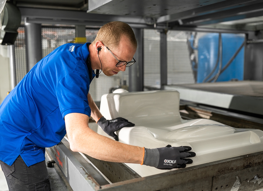 Thermoforming header 03